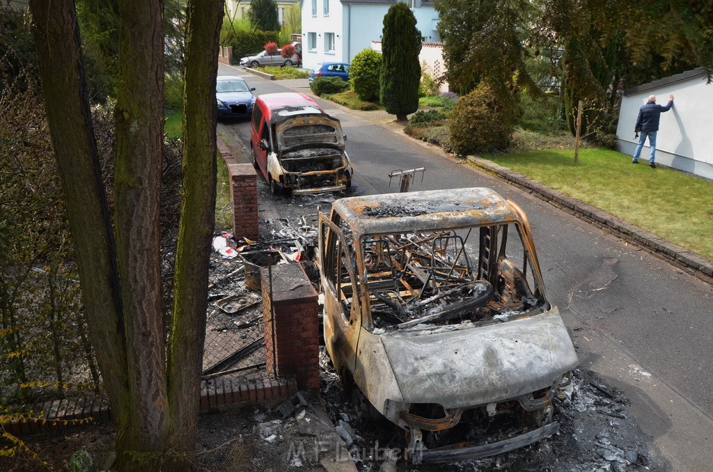 Wohnmobilbrand Koeln Rath Walhallstr P066.JPG - Miklos Laubert